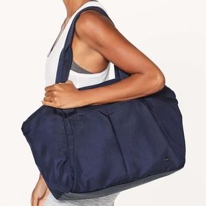 Lululemon Free To Be Bag 20L (midnight navy)